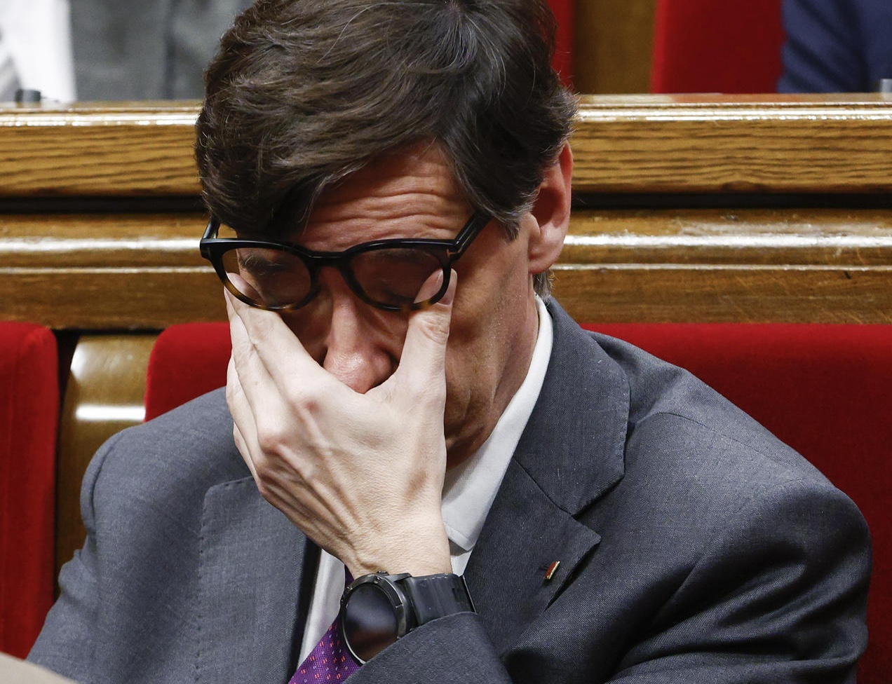 Salvador Illa durant la sessió parlamentària d'ahir. (Fotografia de Quique Garcia)