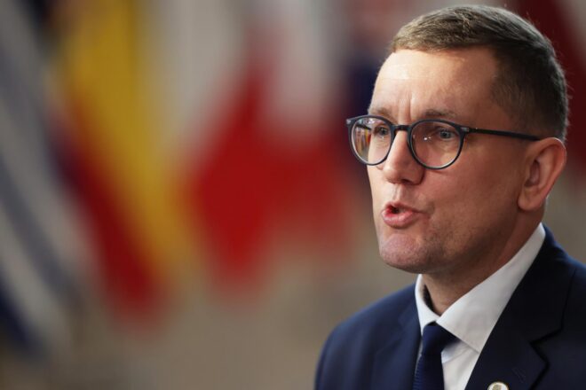 Estònia denuncia un incident amb un dron en una central elèctrica prop de la frontera amb Rússia