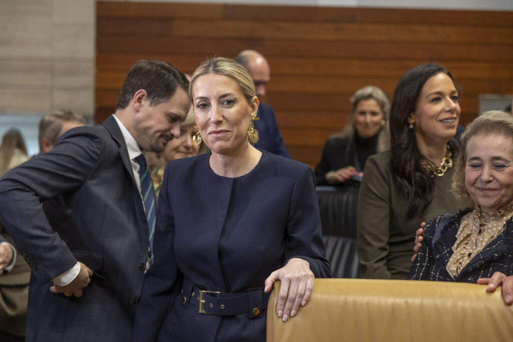 PP i Vox tanquen un acord a Extremadura i María Guardiola serà investida presidenta