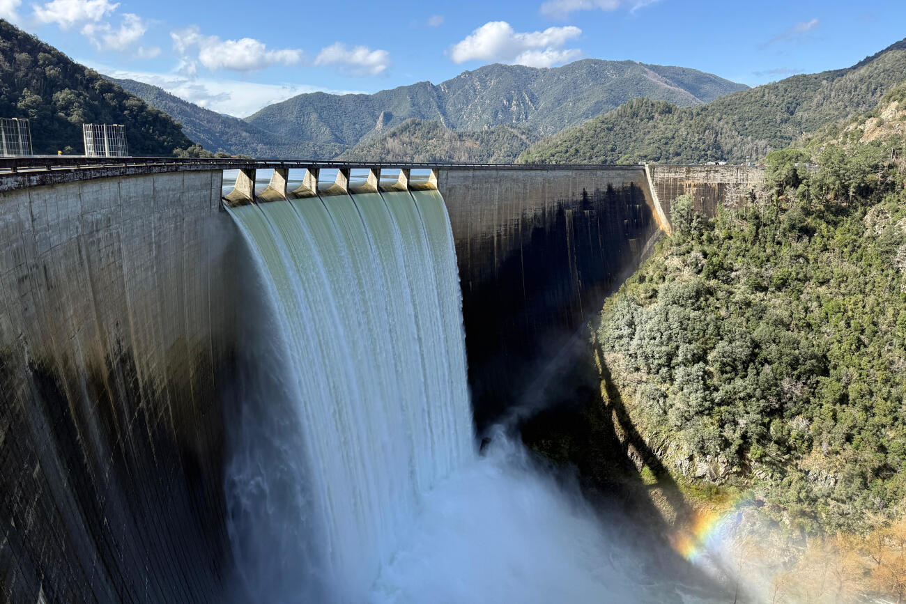 Ha calgut desembassar el pantà de Susqueda sobreïx perquè és al 102% de la capacitat.