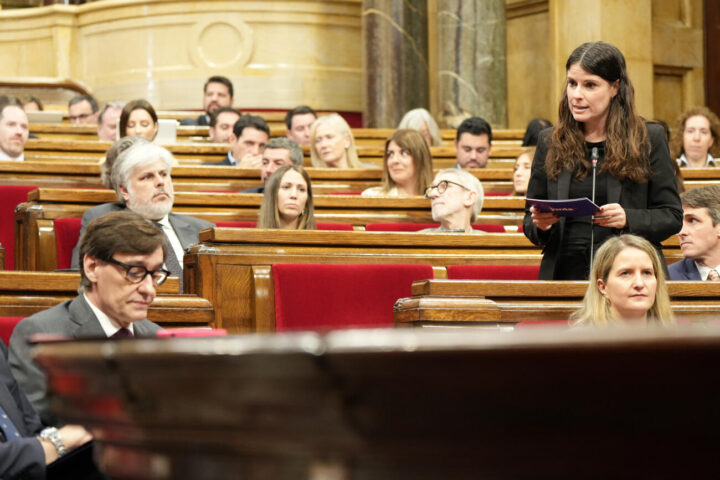 Salvador Illa i Mònica Sales, aquest matí al Parlament de Catalunya (fotografia: ACN.)