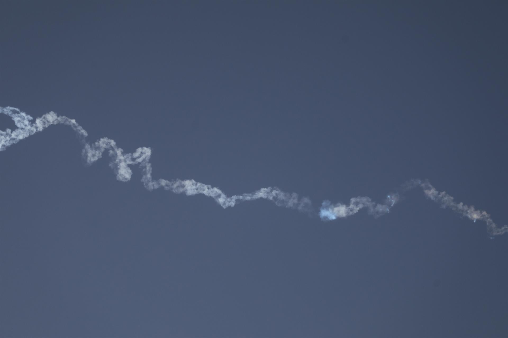 La traça d’un mísil iranià al cel. Fotografia: Europa Press/Contacto/Mamoun Wazwaz