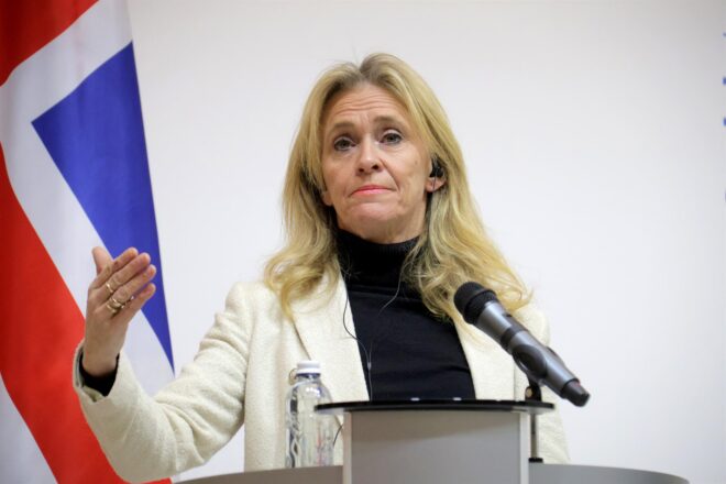 Islàndia diu que es pot integrar a la UE en un any i mig si la ciutadania ho avala