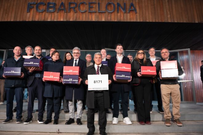 Joan Laporta presenta 8.171 signatures, Víctor Font 5.140 i Marc Ciria 2.840 per ser candidats a la presidència del Barça