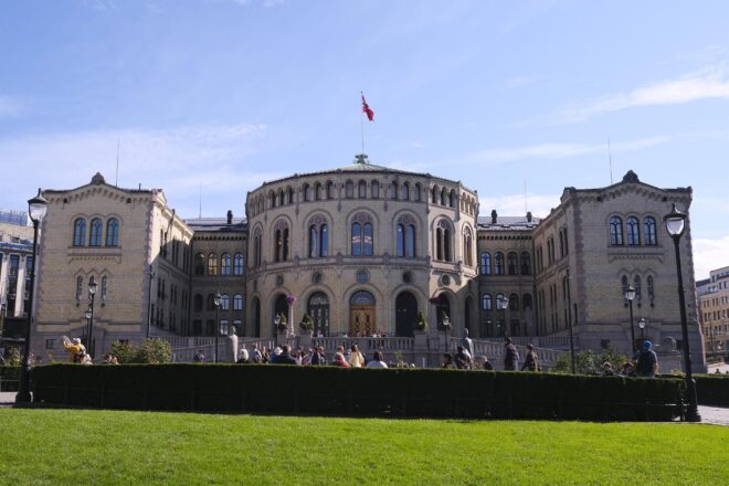 El parlament de Noruega crea un comitè independent per investigar les connexions del país amb el cas Epstein