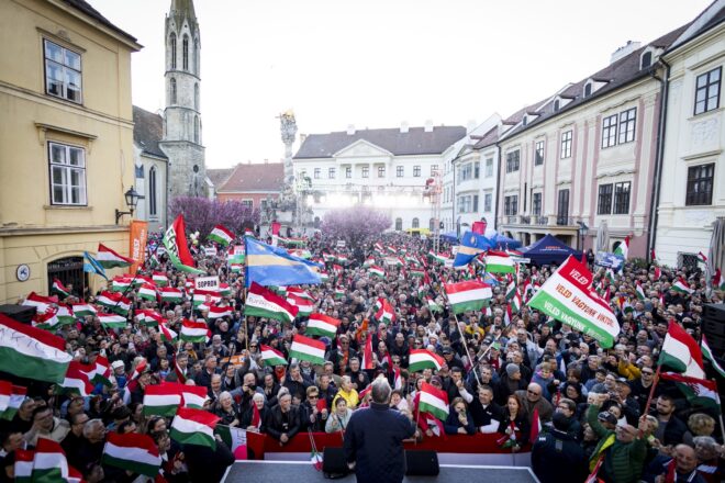 Les eleccions a Hongria que poden posar fi a setze anys de poder d’Orbán