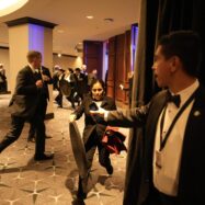 “La meva feina era cobrir Trump i la festa dels corresponsals. Però llavors van sonar els trets.”