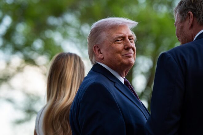 Trump insisteix que la guerra de l’Iran està a punt d’acabar-se i diu que hi haurà més negociacions