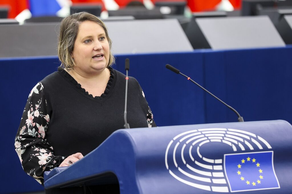 Unitat Catalana dóna suport a Lydie Massard a les primàries de l’esquerra per les eleccions franceses