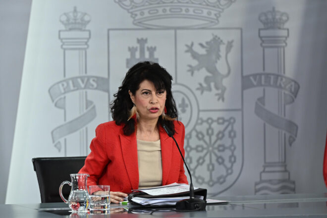 El govern espanyol impulsa una reforma de la constitució per blindar el dret a l’avortament