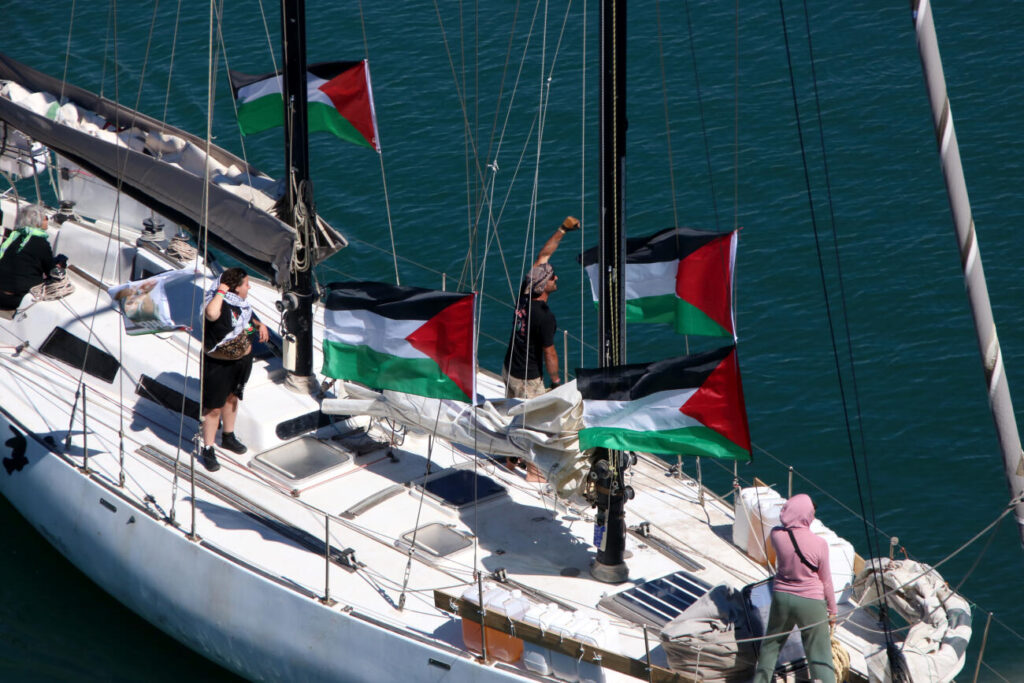 Israel allibera a Creta més de 170 activistes detinguts de la flotilla
