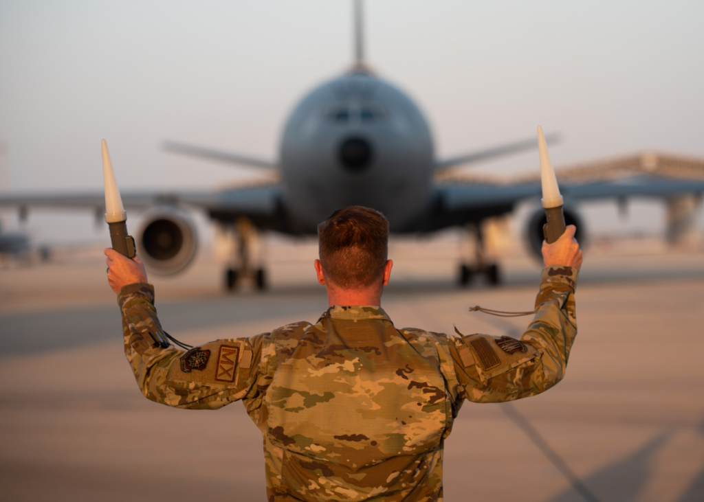 De “setmanes” a “un parell de mesos”: entre bastidors, el Pentàgon es prepara per a desplegar soldats a l’Iran