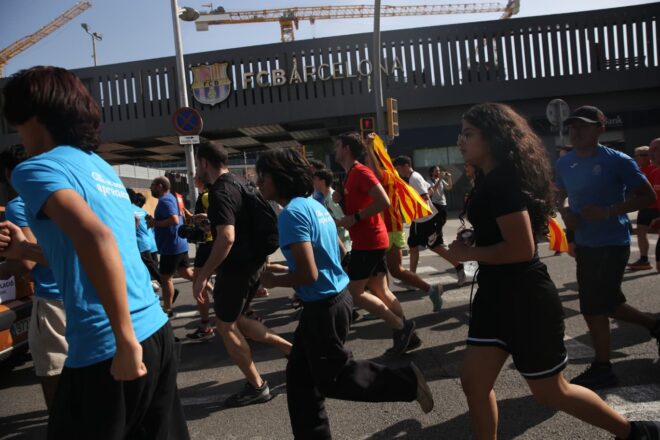 Les dues flames del Correllengua convergiran avui a Tarragona