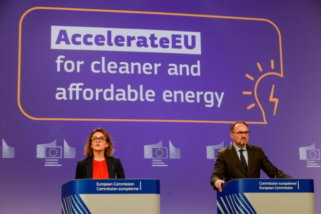 La UE renuncia al teletreball en les mesures contra la crisi energètica