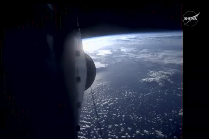 Imatge de la Terra de la nau Artemis estant (fotografia cedida per la NASA).