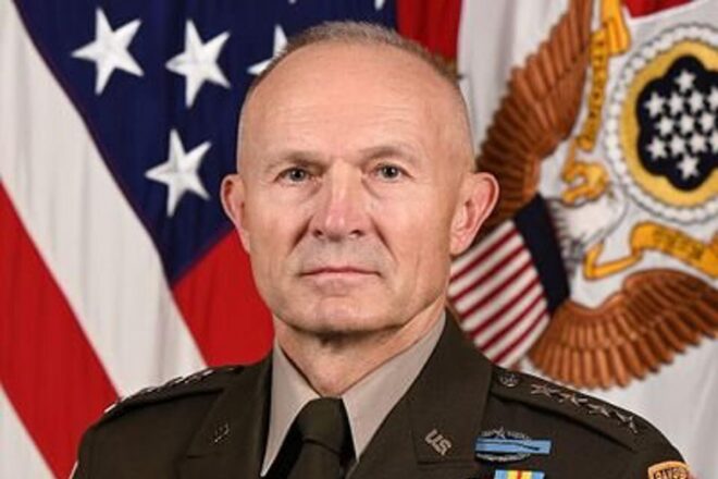 Destitueixen el cap de l’Estat Major de l’Exèrcit dels Estats Units en plena guerra a l’Iran