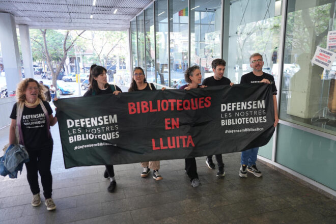 La vaga de biblioteques s’amplia ara a tot Catalunya