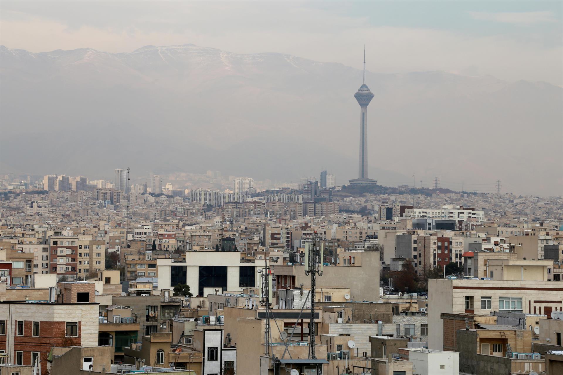 Arxiu - Vista general de Teheran.