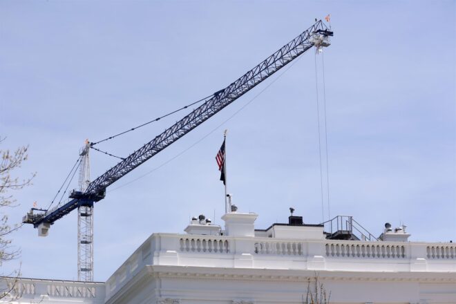 Un jutge federal dels EUA torna a ordenar d’aturar la construcció del saló de ball de la Casa Blanca