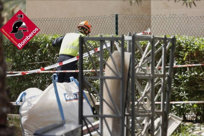 Dos morts per la caiguda d’una bastida d’un edifici de Benidorm