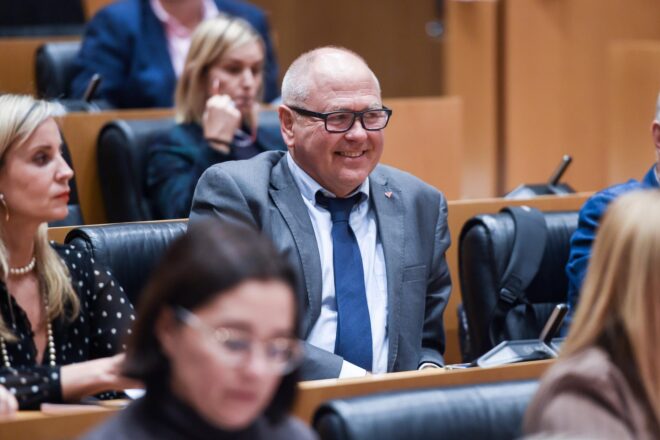 El Suprem espanyol investiga el diputat dels Comuns Félix Alonso per prevaricació administrativa