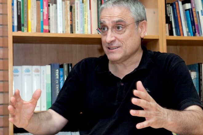 El consell permanent del IEC proposa de cessar la junta de l’Associació Catalana de Sociologia pel cas Ramon Flecha