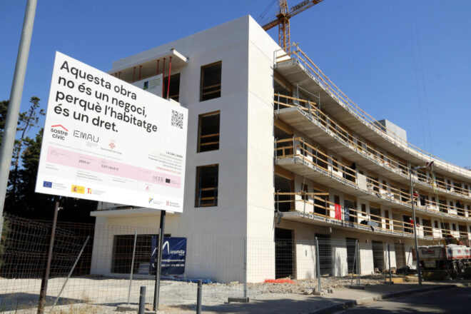 Sostre Cívic denuncia que el nou decret d’habitatge afavoreix el capital immobiliari i posa obstacles a les cooperatives
