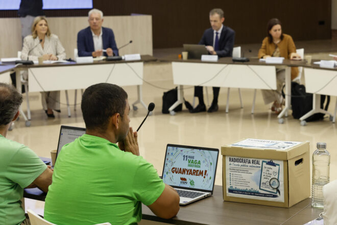 La consellera Ortí s’aixeca de la taula de negociació després del “no” dels sindicats