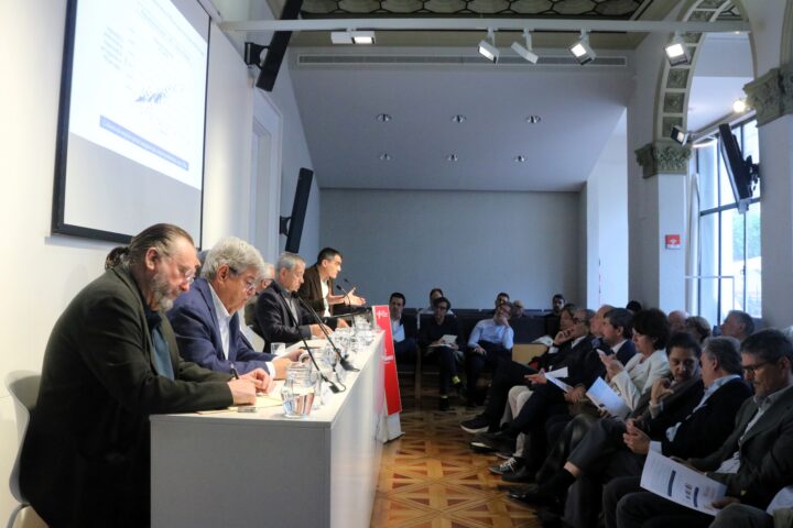 Acte de presentació de l'informe Fènix (fotografia: Andrea Salazar).