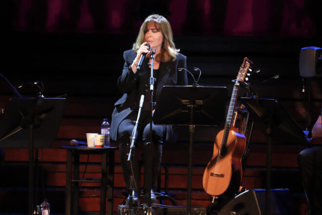 Maria del Mar Bonet estrena ‘L’aigua no cansa’ al Palau de la Música amb un viatge per sis dècades de carrera