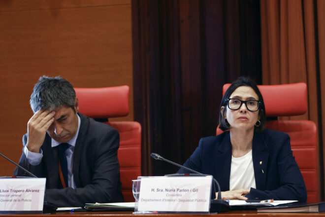 Parlon i Trapero, un binomi que es disculpa i esquiva preguntes clau