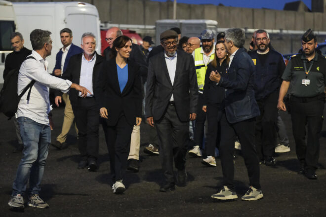 Els passatgers del vaixell Hondius començaran a desembarcar al matí, a les Illes Canàries