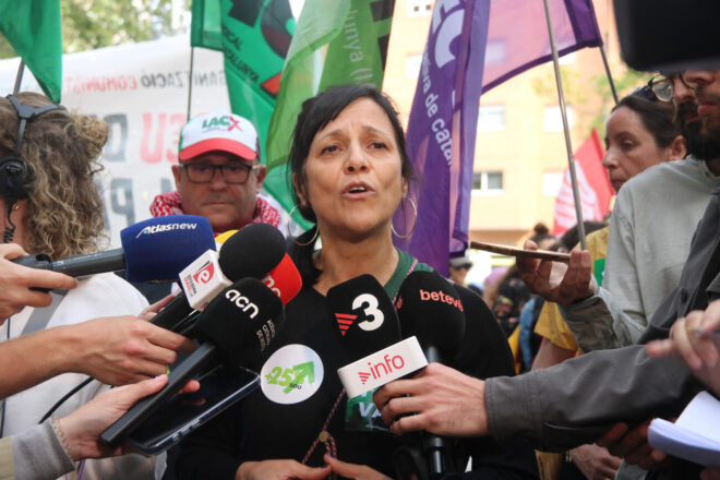 La USTEC insta CCOO i UGT a “no continuar d’esquena al col·lectiu” educatiu