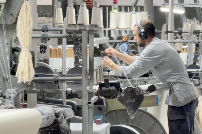Les empreses tèxtils asseguren que l’escalada de preus per la guerra a l’Iran afecta l’economia del sector
