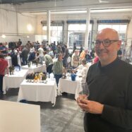 Vins humans arrapats a la terra