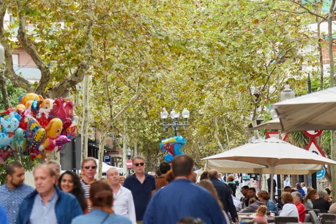 La gentrificació erosiona la vitalitat del català: un estudi de la Plataforma per la Llengua ho demostra