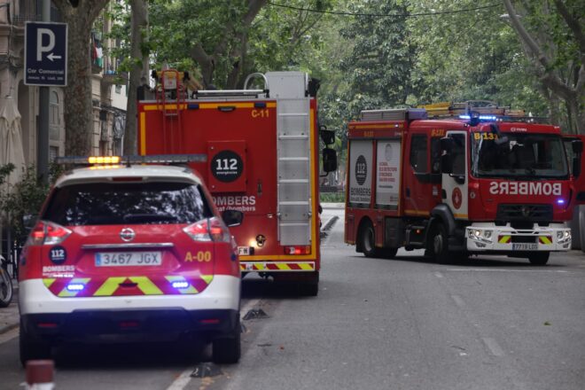 Explota una bombona de butà en un edifici al barri de Poblenou de Barcelona