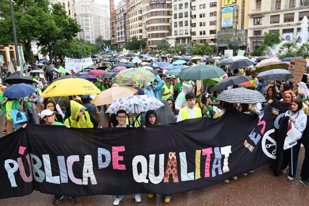 Nova manifestació multitudinària