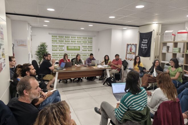 La USTEC assenyala la responsabilitat d’ERC i Comuns per l’aprovació del pressupost en plena vaga dels mestres