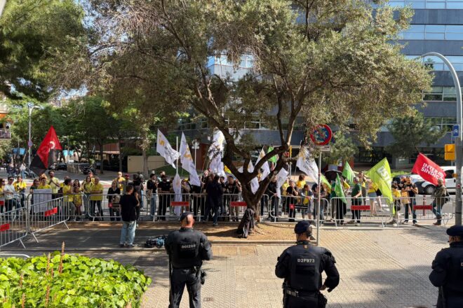 [EN DIRECTE] Els sindicats docents es reuneixen amb Niubó amb l’objectiu d’arribar a un acord