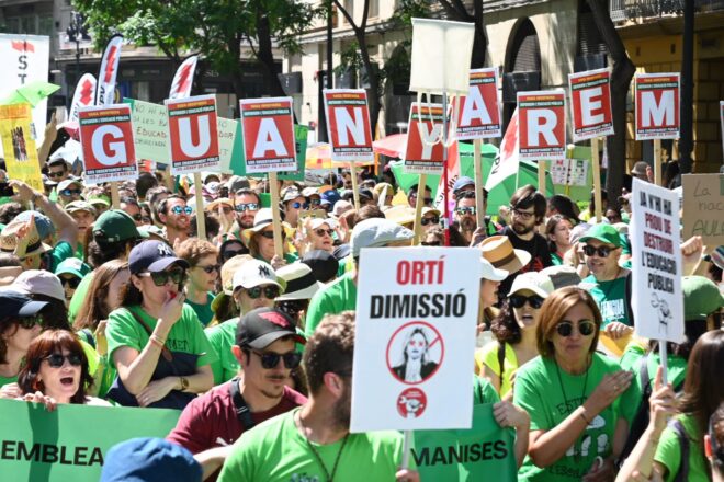 El 91% de docents del País Valencià rebutgen la proposta de la Conselleria i voten a favor de continuar la vaga indefinida