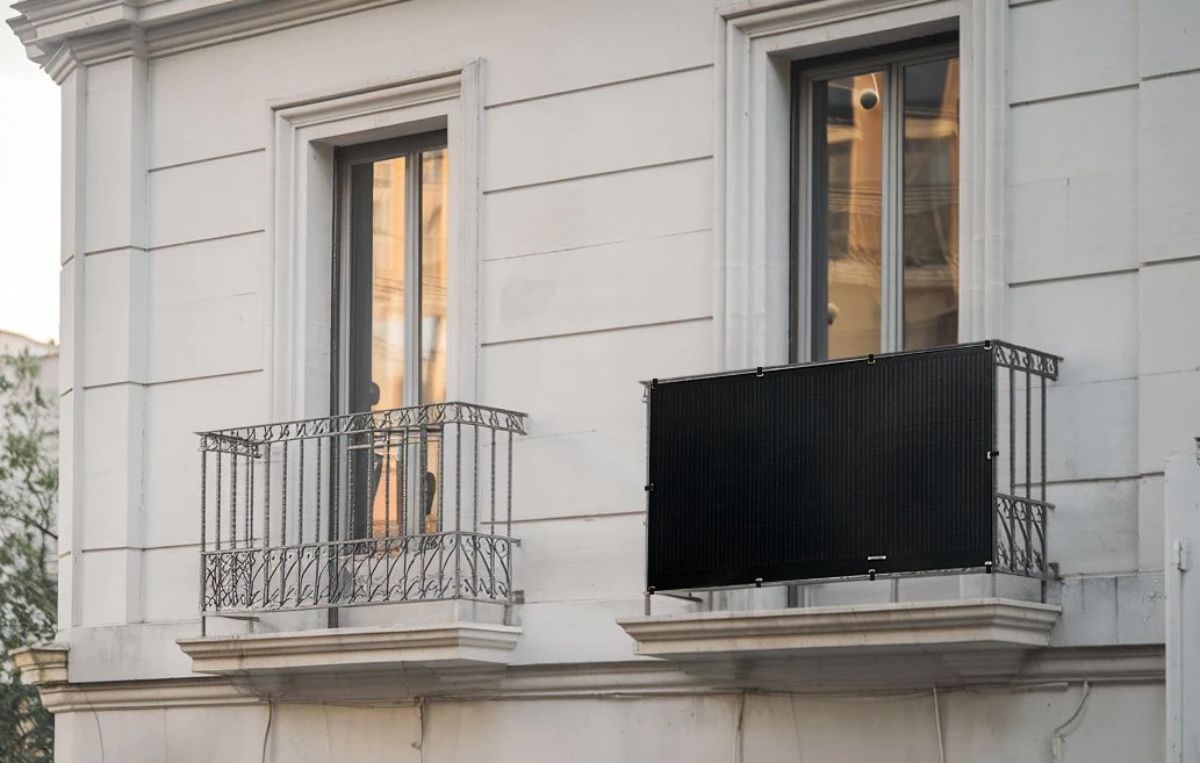 El Regne Unit s’apunta a l’energia solar als balcons, mentre als Països Catalans continua sense implantar-se