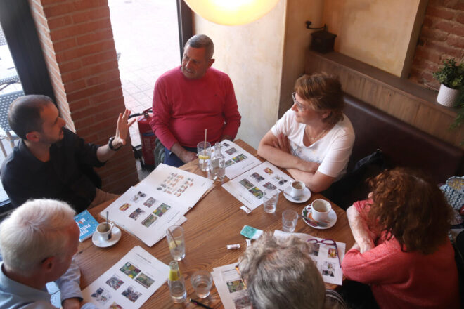 Converses en català als bars per a fomentar la llengua a Catalunya Nord