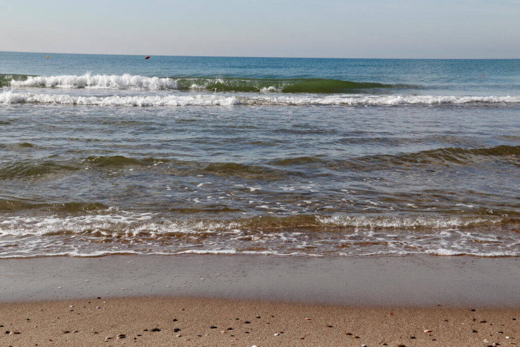Una dona de 87 anys mor ofegada a la Platja de Ponent de Salou