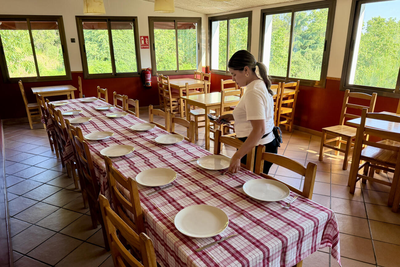 “Volem treballar”: la crisi de la pesta porcina colpeja els esmorzars de forquilla a Collserola