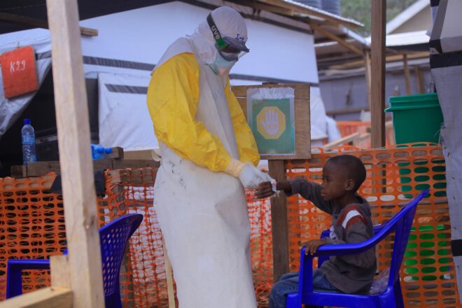 Un nou brot d’Ebola al Congo causa 4 morts confirmades i 245 casos sospitosos