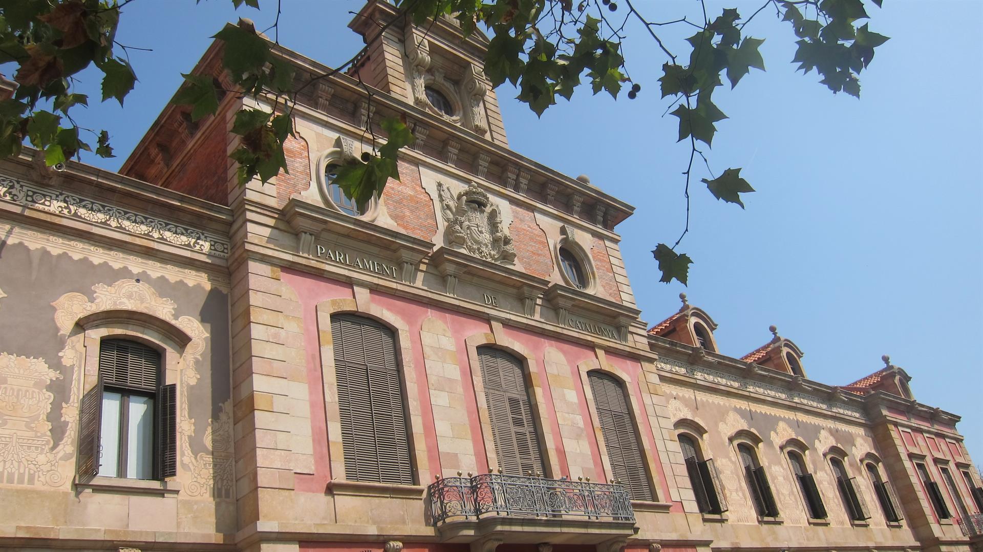 Façana del parlament de Catalunya.