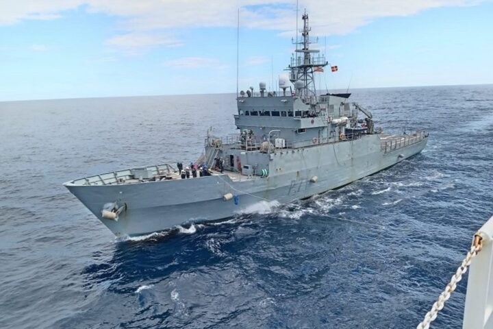 El vaixell Serviola, que va col·laborar en el rescat del vaixell rus Ursa Major, enfonsat davant de Cartagena el 23 de desembre de 2024 (fotografia: armada espanyola).