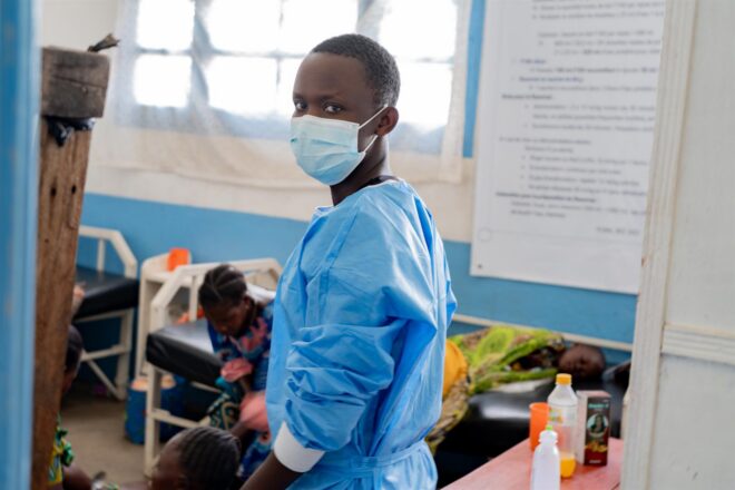La Unió Africana declara l’emergència continental per l’epidèmia d’èbola que ja ha fet cent morts