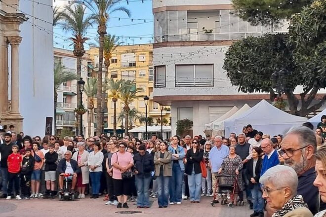 Les autòpsies apunten que el guàrdia civil de Dolores va matar la dona i el fill abans de suïcidar-se